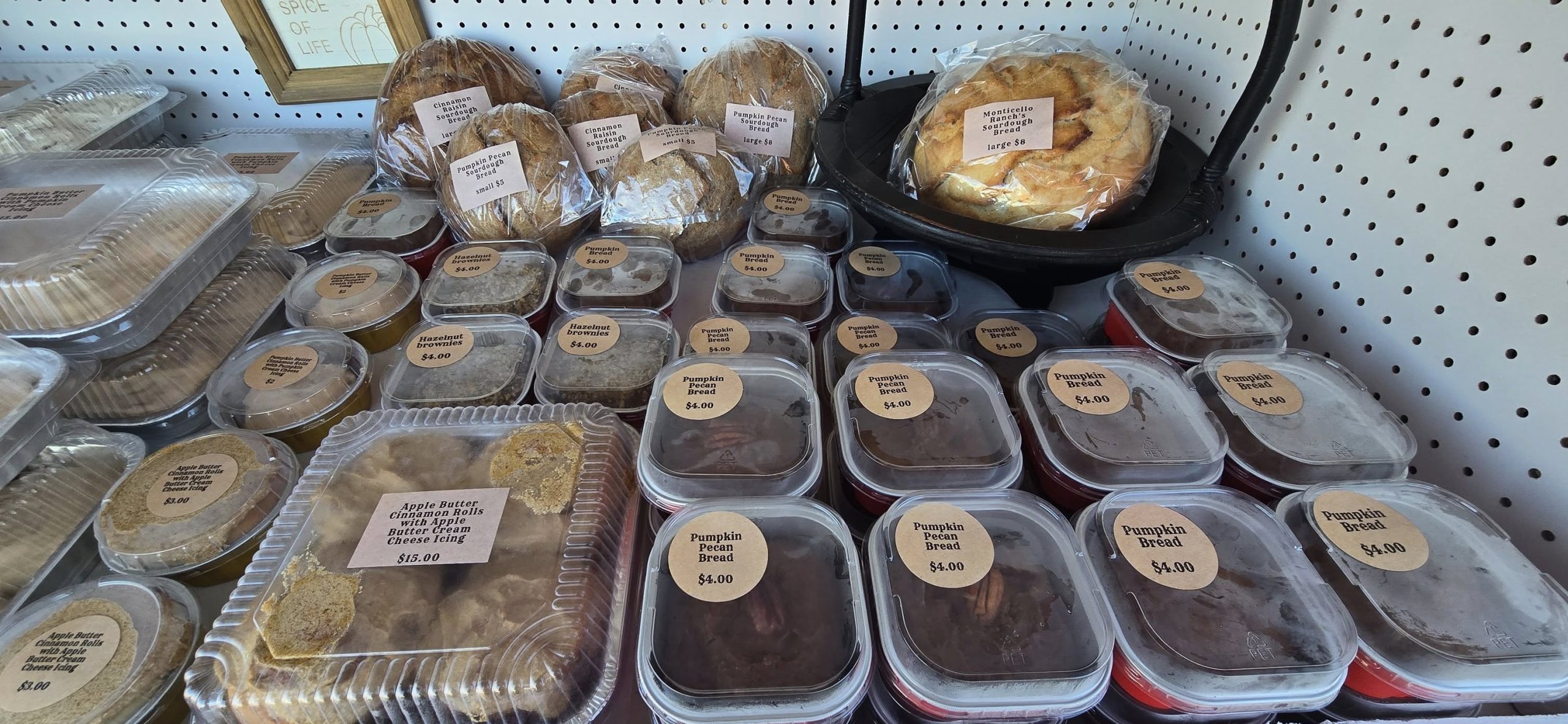 Pumpkin pecan bread and pumpkin bread loaves